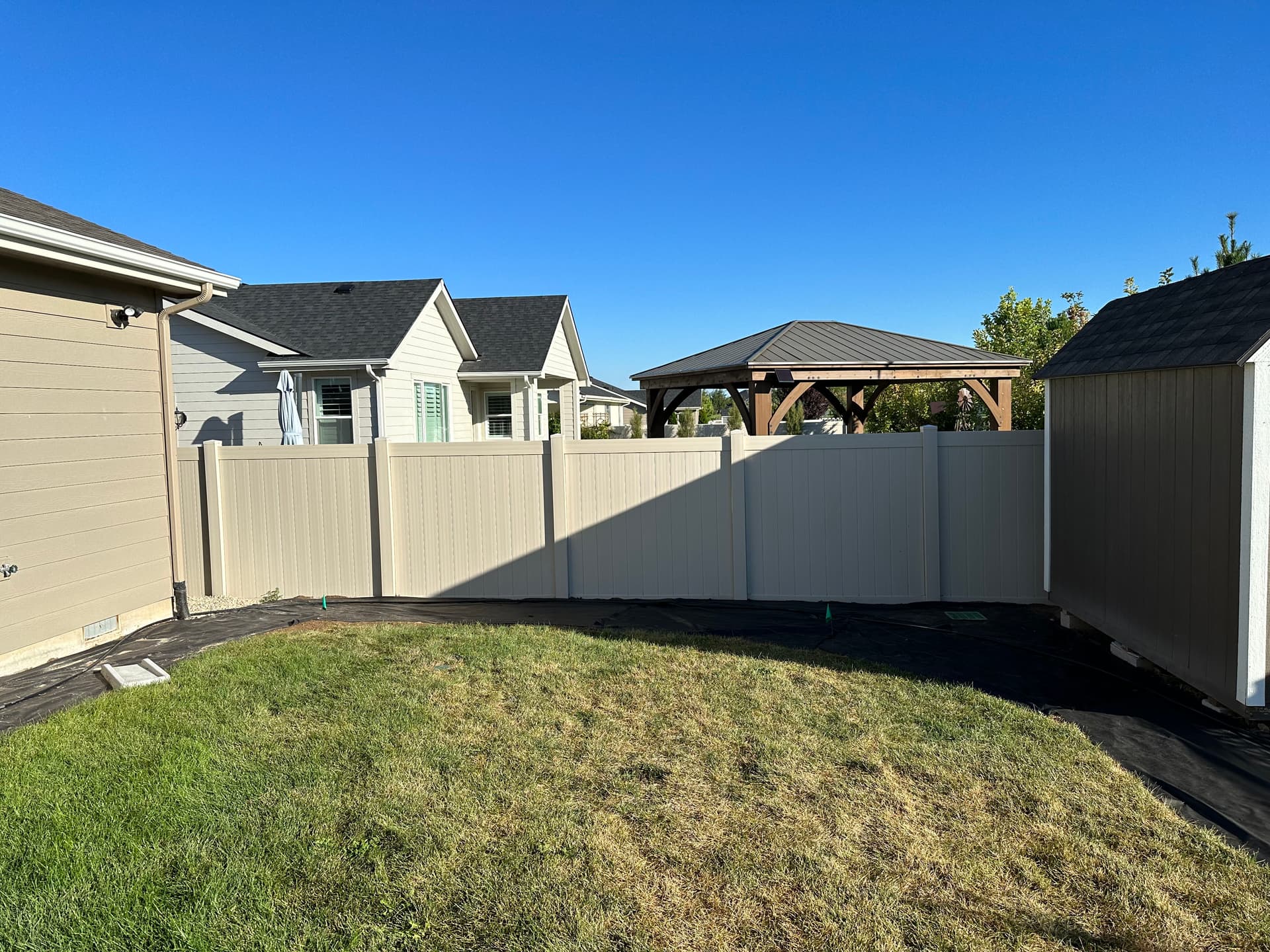 Gallery photos for Lush Backyard Makeover with Brother Bear Lawn Care: Image #2