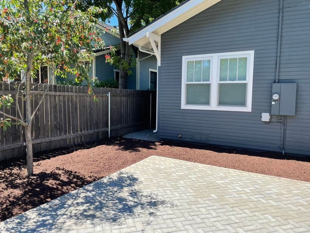 Gallery photos for Backyard Upgrade with Paver Patio: Image #9